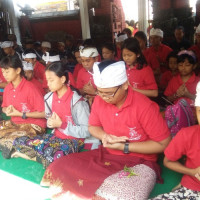 Tirta Yatra Pasraman Saraswati Kota Mojokerto: Jalin Keakraban antar Pasraman Non Formal Hindu Jawa 