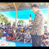 Pembinaan Siswa-Siswa Hindu di Pasraman Dwi Jendra Desa Lalundu Provinsi Sulawesi Tengah