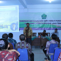 Pembinaan dan Sosialisasi Sapu Bersih Pungutan Liar Guru Agama Hindu Se-Jawa Tengah