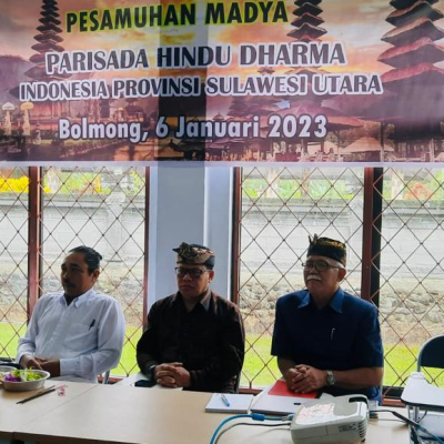 Pembimas Hindu Sulut Membuka Kegiatan Pesamuan Madya PHDI Sulut