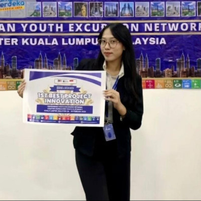 Mahasiswi UHN I Gusti Bagus Sugriwa Sabet Juara 1 IYEN Malaysia Kategori Best Innovation Project