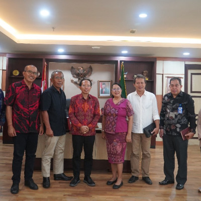 Ditjen Bimas Hindu-DPRD Jembrana Bahas Penerapan KUA sebagai Pusat Layanan Semua Agama