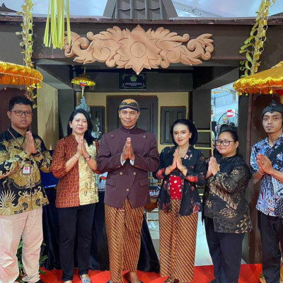 Ditjen Bimas Hindu-Pokjaluh Buka Booth RBKS dan Gelar Pameran UMKM di Peringatan Harganas 2024