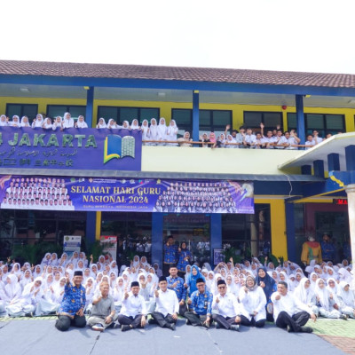 Momentum Hari Guru Nasional, Wamenag Sebut Kemenag Upayakan Sertifikasi Guru Tuntas dalam 2 Tahun