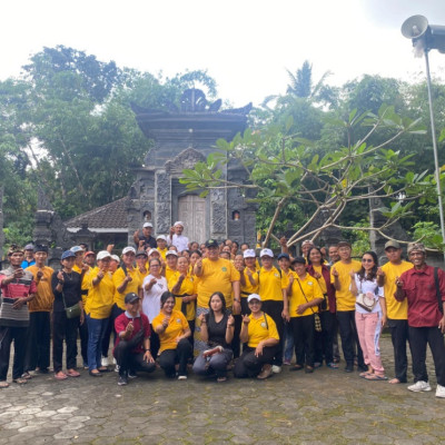 BERGEMBIRA Banyuwangi: Gerakan Bersih-Bersih Pura yang Menyentuh Hati Umat Hindu