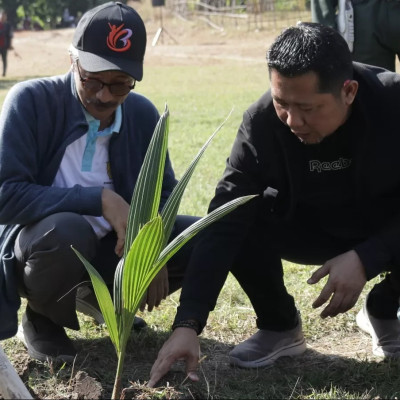 IMK Tutup PKKMB 2025 dengan Penanaman Pohon, Wujudkan Komitmen Ekoteologi