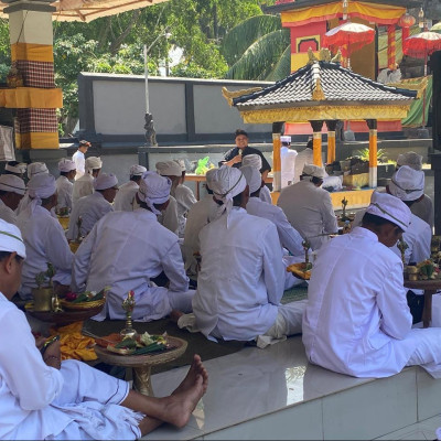 Umat Hindu Banyuwangi Gelar Santi Puja, Doakan Kedamaian Negeri di Tengah Dinamika Nasional