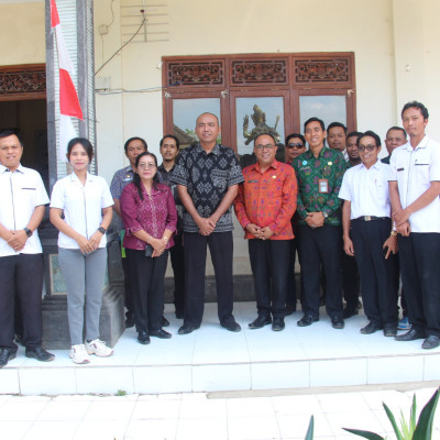 Direktur Pendidikan Hindu Apresiasi Kesiapan Adi Widyalaya RSI Markandya dalam Pelaksanaan ANBK