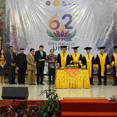 Agama dan Kearifan Ekologi Jadi Sorotan Dirjen Bimas Hindu dalam Orasi Ilmiah di UNHI Denpasar