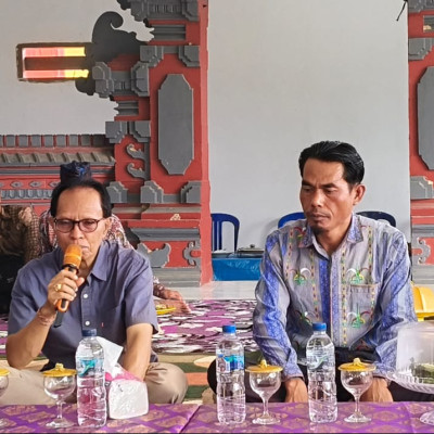 Dirjen Bimas Hindu Monitoring Bantuan Pura dan Resmikan Bale Gong di Desa Lalunggapuk