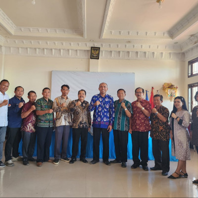Direktur Pendidikan Hindu Dorong Penguatan SDM dan Tata Kelola Digital di STAH Bhatara Guru Kendari