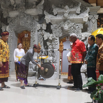 Melalui Dharmagita, Umat Hindu Mimika Didorong Perkuat Literasi, Harmoni, dan Moderasi Beragama