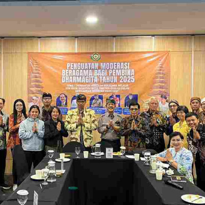 Wujudkan Indonesia Emas 2045, Pembina Dharmagita Diperkuat dengan Nilai Moderasi dan Teo-Ekologi Hindu