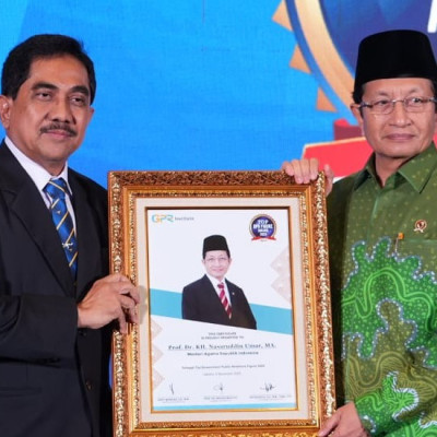 Bangun Kepercayaan Publik Lewat Ketulusan, Menteri Agama Raih Top GPR Figure Award 2025