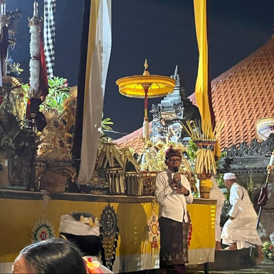Pesan Dharma dan Ekoteologi pada Pujawali ke-33, Dirjen Bimas Hindu Ajak Umat Menegakkan Dharma dan Melestarikan Alam