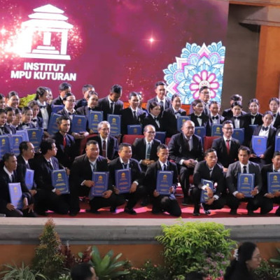 IAHN Mpu Kuturan Kukuhkan Guru Profesional PPG Dalam Jabatan Batch 3 Tahun 2025