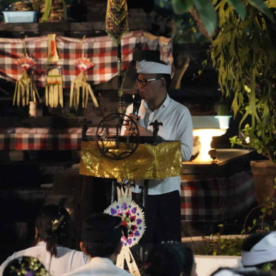 Melalui Pujawali Pura Agung Kerta Jaya, Dirjen Bimas Hindu Ajak Umat Rawat Semesta dan kebhinekaan