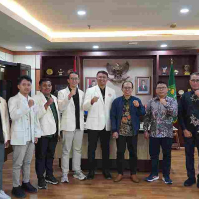 Bukan Sekedar Ruang Dirjen Bimas Hindu Support Pembangunan Creative Space KMHDI