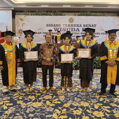 Wisuda STAH Bhatara Guru Kendari Jadi Momentum Penguatan Pendidikan Hindu di Sulawesi Tenggara