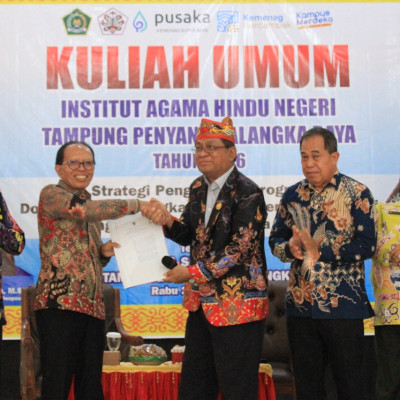 Penyerahan SK KMA Nomor 603 Tahun 2026 Perkuat Pengembangan Akademik dan Transformasi IAHN Tampung Penyang