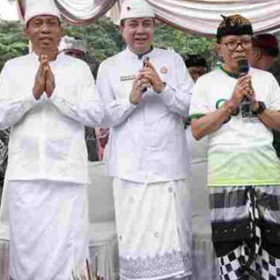 The cultural festival parade of Ogoh Ogoh Nyepi in Jakarta highlighted the Peaceful message, Unity and Joyful.