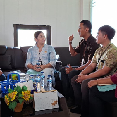 Penyuluh Agama Hadir di Tengah Perjalanan, Kemenag Klungkung Matangkan Inovasi “Kemenag On The Boat”