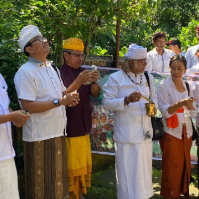 Hindu Community in Lombok Hold Movement “Kembali ke Alam” Strengthens Harmony and Environmental Awareness