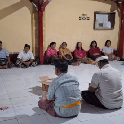 Collective Preparations for Galungan Reinforce Brotherhood Among Hindus in Pekalongan and Batang