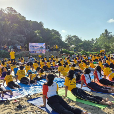 Hari Yoga Internasional di Banyuwangi Perkuat Persaudaraan dan Pembinaan Generasi Muda Hindu
