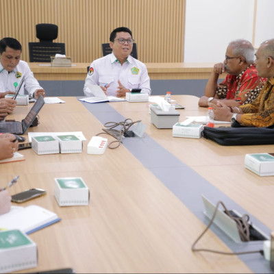 Membangun Jembatan Budaya dan Pendidikan Hindu bagi Generasi Masa Depan