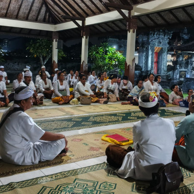 Dari Persembahyangan Menuju Peradaban, Tirta Yatra Meneguhkan Sradha, Menguatkan Karakter, dan Menyiapkan Generasi Hindu Berintegritas