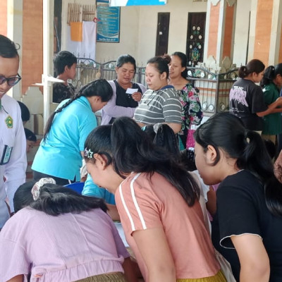 Jaga Kesehatan Fisik dan Mental, Penyuluh Kemenag Bangli Hadir di Posyandu Remaja Tampuagan