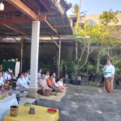 Tirta Yatra ke Pura Segara Wukir, Umat Hindu Tempuh Perjalanan Spiritual hingga Panglukatan di Pantai Ngobaran