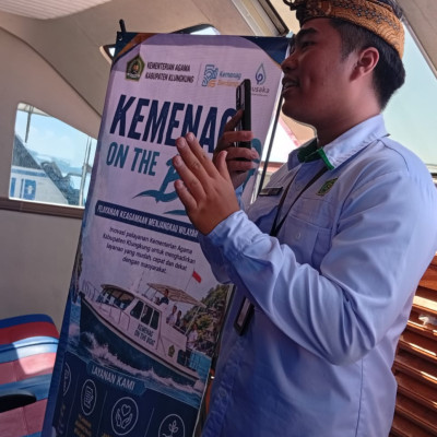 Harmoni di Atas Gelombang: "Kemenag On The Boat" Edukasi Etika Wisata Religi ke Nusa Penida