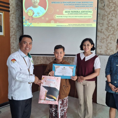 Cetak Generasi Berkarakter Dharma, Kementerian Agama Apresiasi Siswa Teladan Pendidikan Agama Hindu