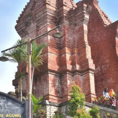 Pura Mandara Giri Semeru Agung: A Sacred Landmark of Hindu Heritage, Ecological Wisdom, and Religious Harmony