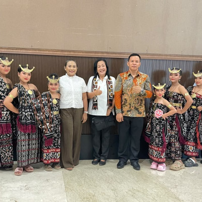 Adi Widyalaya Saraswati Kupang Tampilkan Tari Taebenu, Wujud Nyata Pelestarian Budaya NTT