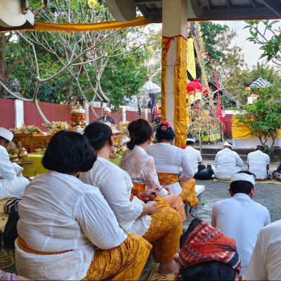Piodalan Ke-13 Pura Daksina Murti: Momentum Memperkuat Sradha Bhakti dan Rasa Persaudaraan