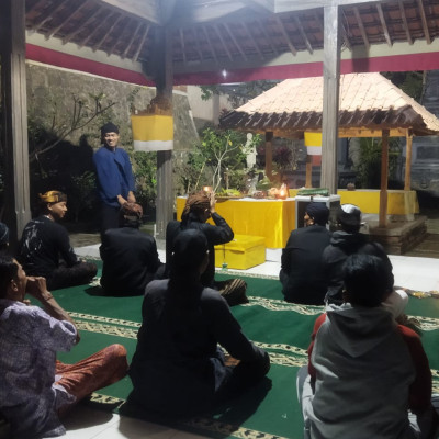 Wilujengan Selasa Kliwon Rawat Tradisi Hindu Jawa di Banyumas