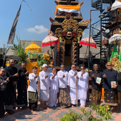 Piodalan Pura Wira Dharma: Merawat Hindu dalam Bingkai Kearifan Lokal Jawa