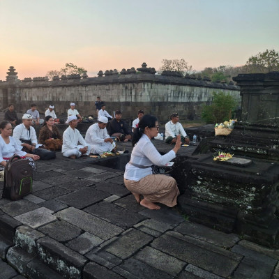 Dharma Yatra di Ratu Boko, Bimas Hindu DIY Ajak Hidupkan Kesucian dan Rawat Warisan Leluhur