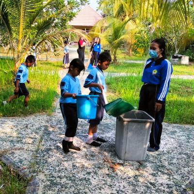 Green Dharma di Pura Pitamaha, Adi Widyalaya Widya Bhakti Tanamkan Kepedulian Lingkungan Sejak Dini