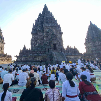 Persembahyangan Tilem di Prambanan, Penyuluh Hindu Perkuat Pendampingan Umat
