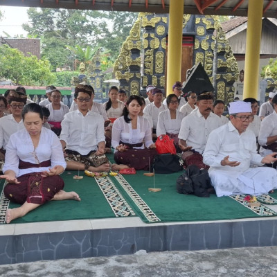 Bangun Sinergi Umat Nusantara, Tirtayatra Banjar Ciangsana Tingkatkan Spiritualitas dan Persaudaraan