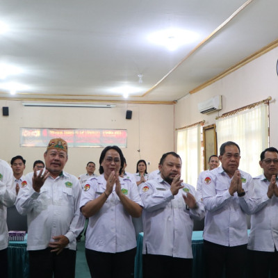 Hadapi Era Transformasi Digital, Sinergi Sivitas Akademika Jadi Kunci Kemajuan IAHN Tampung Penyang