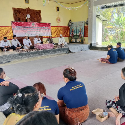 Pasraman Kilat di Kesimpar Perkuat Peran Pemangku, Serati, Pacalang, dan Yowana