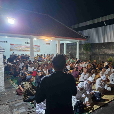 Ratusan Umat Hindu Jogonalan dan Manisrenggo Bersatu dalam Siraman Rohani
