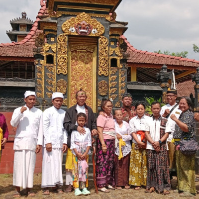 Umat Hindu Jepara Pererat Kebersamaan Lewat Kunjungan Dharma Yatra Ida Pandita Dharma Putra Paseban