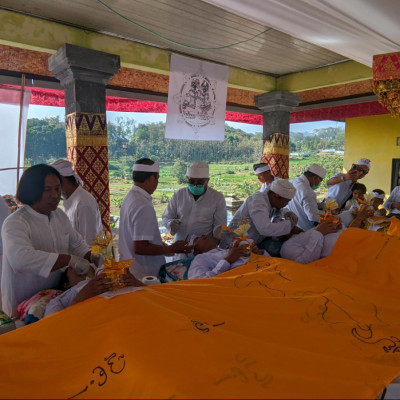 Rangkaian Karya Memungkah, Ritual Metatah Massal di Karanganyar Sarat Makna Pendidikan Karakter