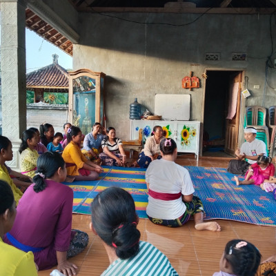 Lewat Nyruti, Pesantian Sri Dharma Bangun Budaya Membaca Kitab Suci dari Keluarga